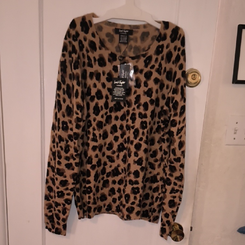 NWT Lord & Taylor | Animal Print 100% Cashmere Sweater - Tan and Black